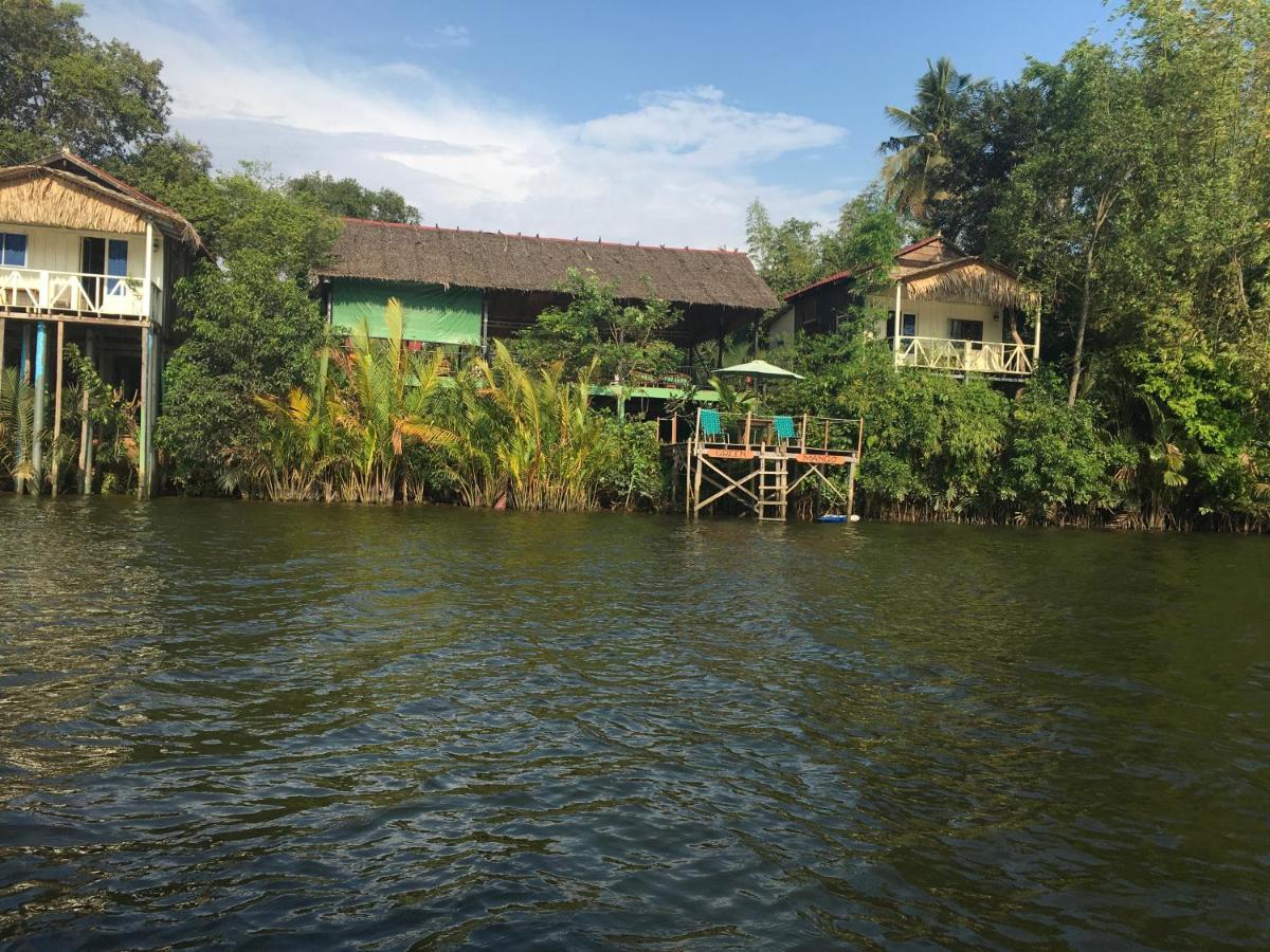 Hotel Tiki Garden Kampot Esterno foto